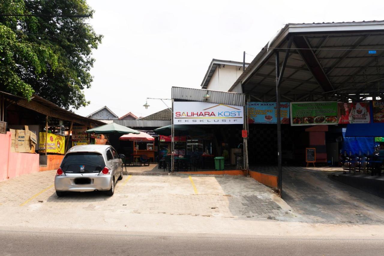 Hotel Salihara Kost Jakarta Exterior foto